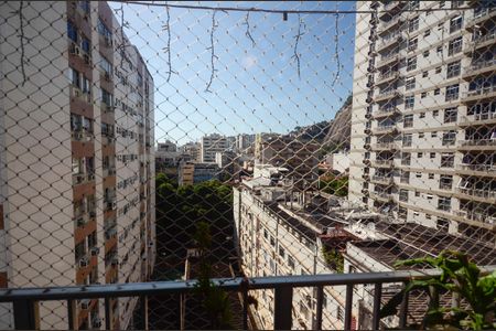 Apartamento à venda com 122m², 3 quartos e 1 vaga Apartamento à venda com 122m², 3 quartos e 1 vagaQuarto 1