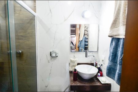 Apartamento à venda com 122m², 3 quartos e 1 vaga Apartamento à venda com 122m², 3 quartos e 1 vagaBanheiro da Suíte