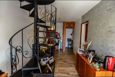 Apartamento à venda com 122m², 3 quartos e 1 vaga Apartamento à venda com 122m², 3 quartos e 1 vagaSala