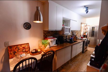 Apartamento à venda com 122m², 3 quartos e 1 vaga Apartamento à venda com 122m², 3 quartos e 1 vagaCozinha