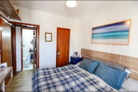 Apartamento à venda com 122m², 3 quartos e 1 vaga Apartamento à venda com 122m², 3 quartos e 1 vagaSuíte