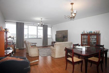 Sala de apartamento à venda com 5 quartos, 175m² em Centro Histórico, Porto Alegre