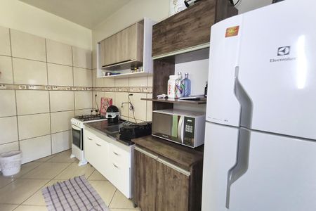 Casa à venda com 96m², 1 quarto e 1 vagaCozinha e Área de Serviço