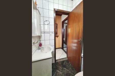 Casa à venda com 78m², 3 quartos e 1 vagaBanheiro