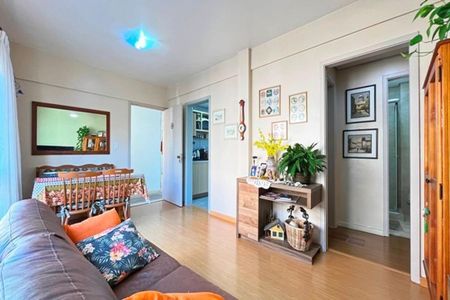 Apartamento à venda com 76m², 2 quartos e 1 vaga