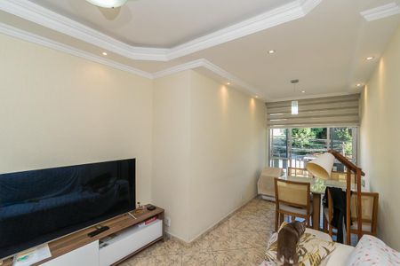 Sala de apartamento à venda com 2 quartos, 75m² em Olaria, Rio de Janeiro