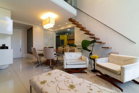 Sala de apartamento para alugar com 1 quarto, 105m² em Parque do Morumbi, São Paulo