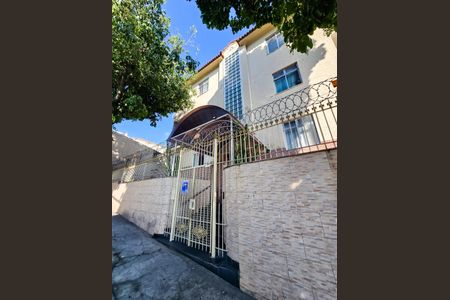 Apartamento à venda com 55m², 2 quartos e sem vagaFachada