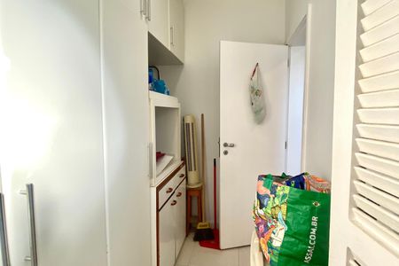 Apartamento para alugar com 110m², 3 quartos e 1 vaga Apartamento para alugar com 110m², 3 quartos e 1 vagaQuarto de Serviço