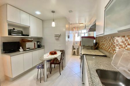 Apartamento para alugar com 110m², 3 quartos e 1 vaga Apartamento para alugar com 110m², 3 quartos e 1 vagaCozinha