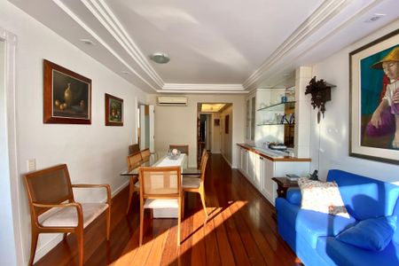 Apartamento para alugar com 110m², 3 quartos e 1 vaga Apartamento para alugar com 110m², 3 quartos e 1 vagaSala