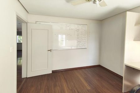 Casa à venda com 102m², 4 quartos e 2 vagas Casa à venda com 102m², 4 quartos e 2 vagasQuarto 3