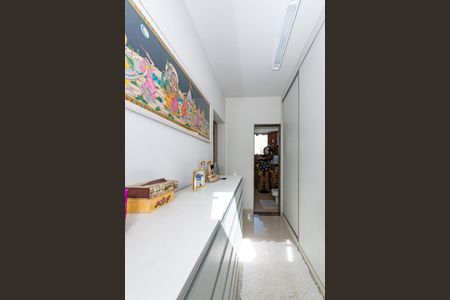 Casa para alugar com 365m², 4 quartos e 8 vagasCloset da suíte