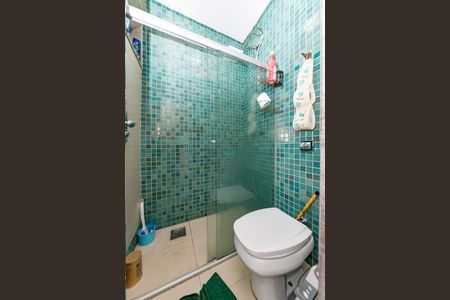 Casa para alugar com 365m², 4 quartos e 8 vagasBanheiro Social 2