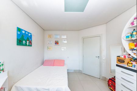 Casa para alugar com 365m², 4 quartos e 8 vagasQuarto 3