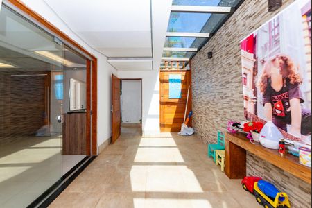 Casa para alugar com 365m², 4 quartos e 8 vagasVaranda da Sala 1