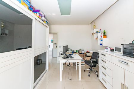 Casa para alugar com 365m², 4 quartos e 8 vagasQuarto 1