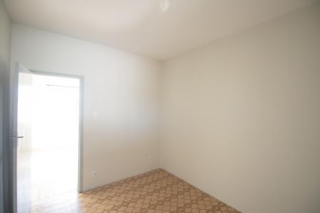 Quarto 1 de apartamento para alugar com 1 quarto, 40m² em Trindade, São Gonçalo
