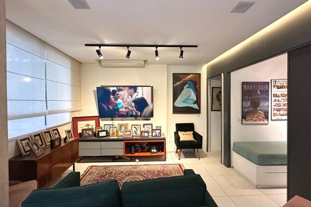 Sala de apartamento à venda com 2 quartos, 106m² em Copacabana, Rio de Janeiro
