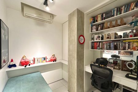 Apartamento à venda com 106m², 2 quartos e sem vagaQuarto