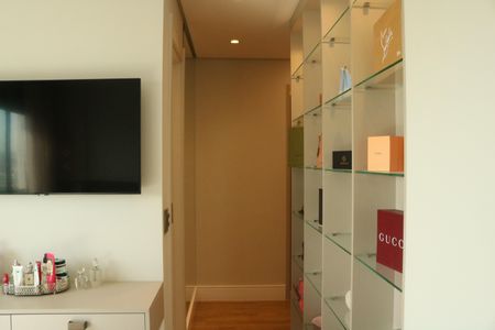 Apartamento à venda com 147m², 3 quartos e 2 vagasSuíte 1