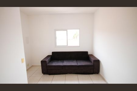 Casa de condomínio para alugar com 72m², 2 quartos e 1 vagaSala