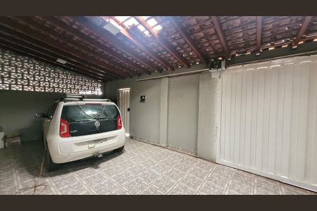 Casa à venda com 85m², 3 quartos e 3 vagasGaragem