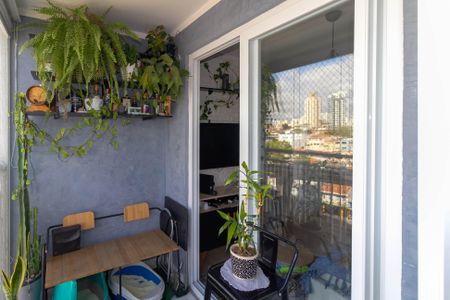 Apartamento à venda com 44m², 2 quartos e sem vagaSacada