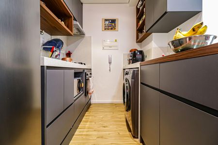Cozinha de apartamento para alugar com 1 quarto, 32m² em Vila Sonia, São Paulo