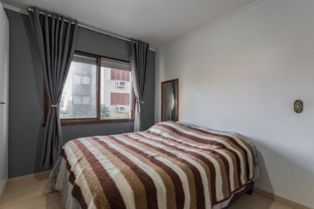 Quarto 1 de apartamento à venda com 2 quartos, 69m² em Jardim Itu, Porto Alegre