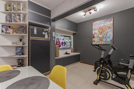 Apartamento à venda com 69m², 2 quartos e 1 vaga Apartamento à venda com 69m², 2 quartos e 1 vagaCozinha e Área de Serviço