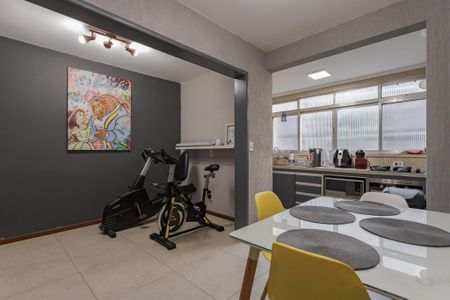 Apartamento à venda com 69m², 2 quartos e 1 vaga Apartamento à venda com 69m², 2 quartos e 1 vagaCozinha e Área de Serviço