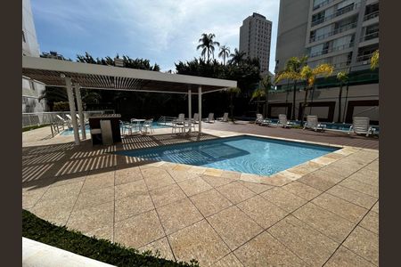 Apartamento à venda com 83m², 2 quartos e 2 vagasÁrea comum - Piscina