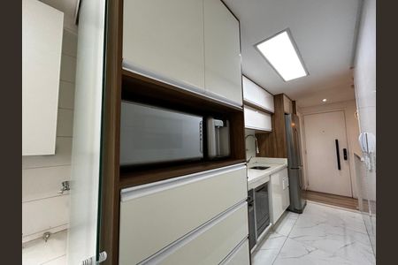 Apartamento à venda com 83m², 2 quartos e 2 vagasCozinha