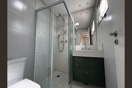 Apartamento à venda com 83m², 2 quartos e 2 vagasBanheiro da Suíte