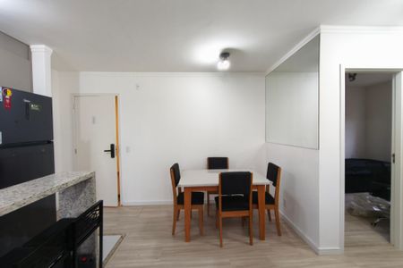 Apartamento à venda com 47m², 2 quartos e 1 vaga Apartamento à venda com 47m², 2 quartos e 1 vagaSala