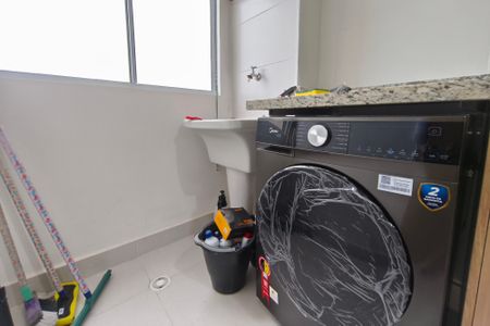 Apartamento à venda com 47m², 2 quartos e 1 vaga Apartamento à venda com 47m², 2 quartos e 1 vagaÁrea de Serviço