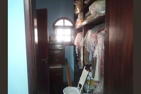 Casa à venda com 4 quartos, 398m² em Piratininga, Niterói