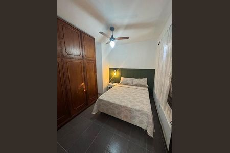 Casa à venda com 4 quartos, 398m² em Piratininga, Niterói