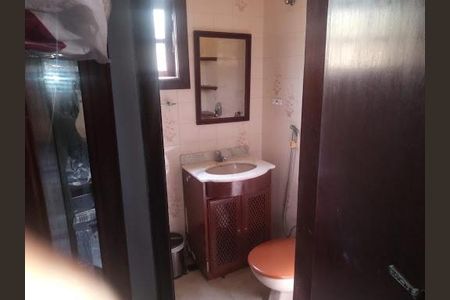 Casa à venda com 4 quartos, 398m² em Piratininga, Niterói