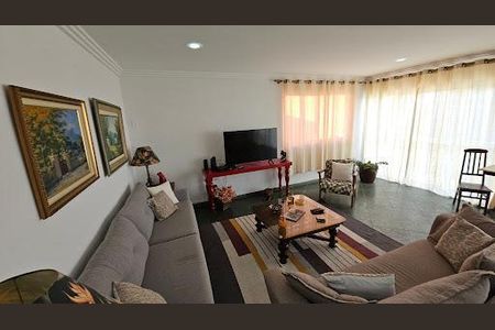 Casa à venda com 4 quartos, 269m² em Matapaca, Niterói