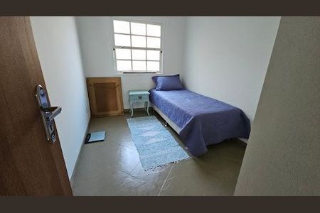 Casa à venda com 4 quartos, 269m² em Matapaca, Niterói