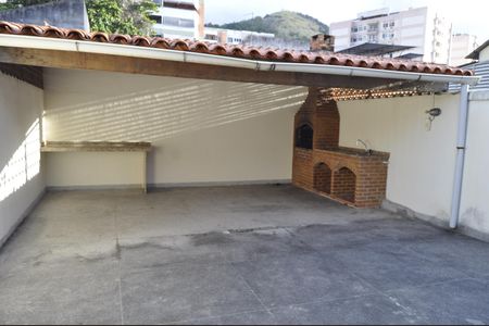 Apartamento à venda com 60m², 2 quartos e 1 vagaÁrea comum