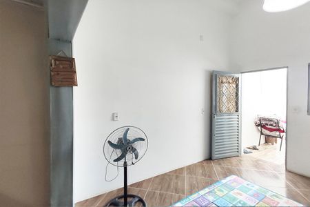 Casa para alugar com 72m², 2 quartos e 1 vagaSala