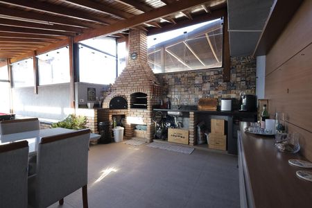 Apartamento à venda com 146m², 3 quartos e 2 vagasCobertura / Churrasqueira