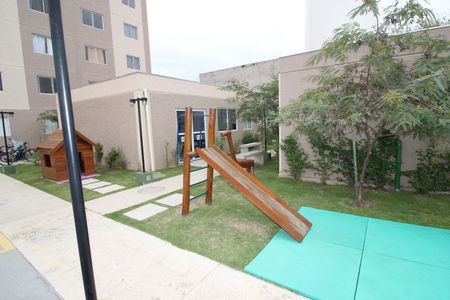 Apartamento para alugar com 42m², 1 quarto e 1 vaga Apartamento para alugar com 42m², 1 quarto e 1 vagaÁrea comum - Playground