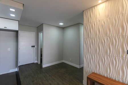 Apartamento à venda com 66m², 2 quartos e 1 vagaSala