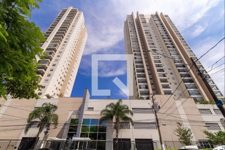 Apartamento à venda com 66m², 2 quartos e 1 vagaFachada e portaria