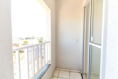 Apartamento para alugar com 47m², 2 quartos e sem vaga Apartamento para alugar com 47m², 2 quartos e sem vagaSacada do Quarto 2