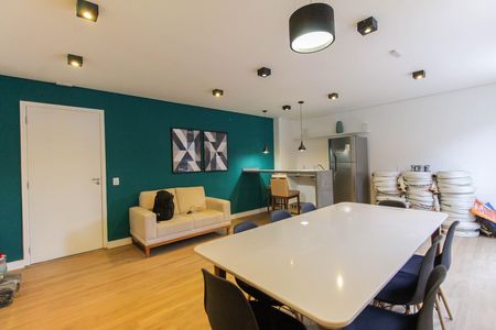 Apartamento para alugar com 47m², 2 quartos e sem vaga Apartamento para alugar com 47m², 2 quartos e sem vagaÁrea comum - Salão de festas